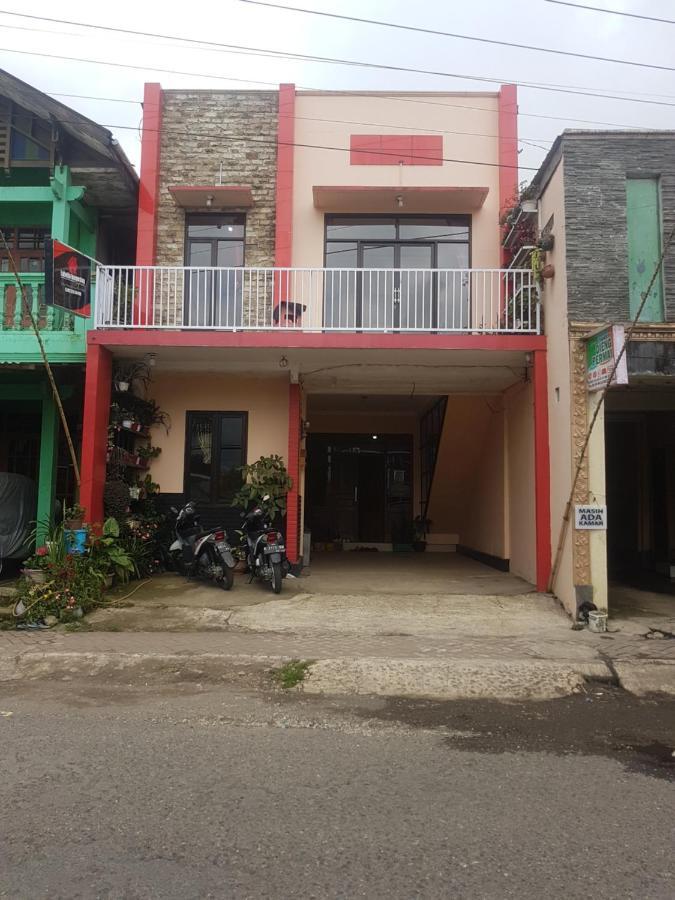 Labella Homestay Syariah Dieng Banjarnegara Екстериор снимка